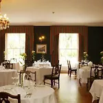 Hotel Castle Grove 4*
