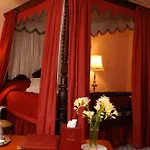 Hotel Castle Grove 4*