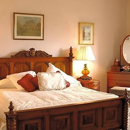 Castle Grove 4*