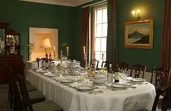 Castle Grove 4*