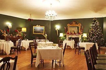 Castle Grove 4* לטרקני