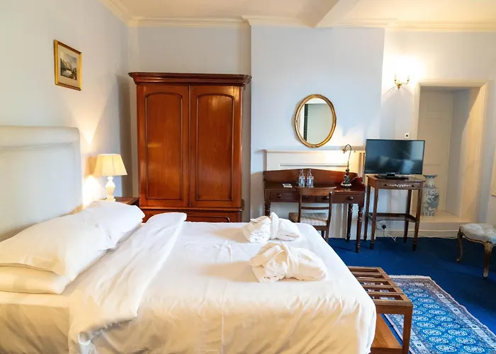 城堡树林乡间酒店