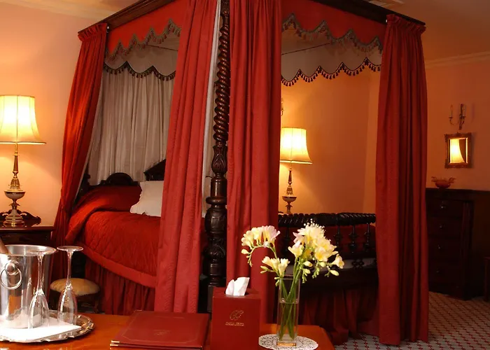 Hotel Castle Grove 4*